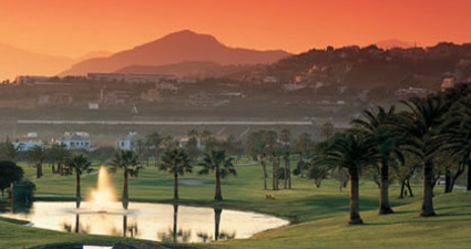 Apartment by Golf Nueva Andalucia