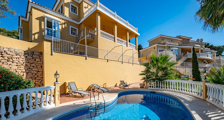 Villa for sale Torrequebrada